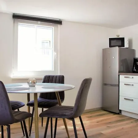 Cosy Lorch, Zwischen Rheingau, Taunus Und Dem Tal Der Loreley Semesterbostad